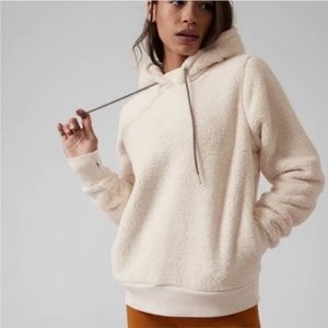Athleta - Tugga Sherpa Hoodie - Cream - Size M